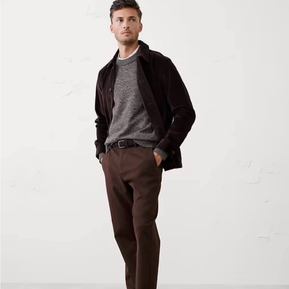 Price Drop!  BANANA REPUBLIC SLIM FIT MOLESKIN PANTS.  “DARK OAK” COLOR. 33/30.